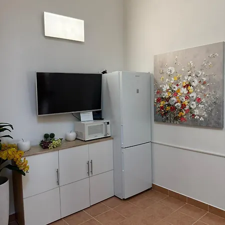 아파트 Apartment Beach *