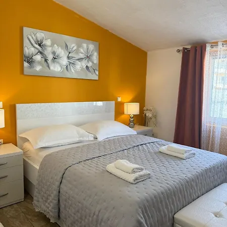 Apartment Beach 마카르스카